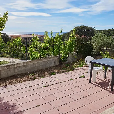 Apartment La Casa Delle Sirene - In *